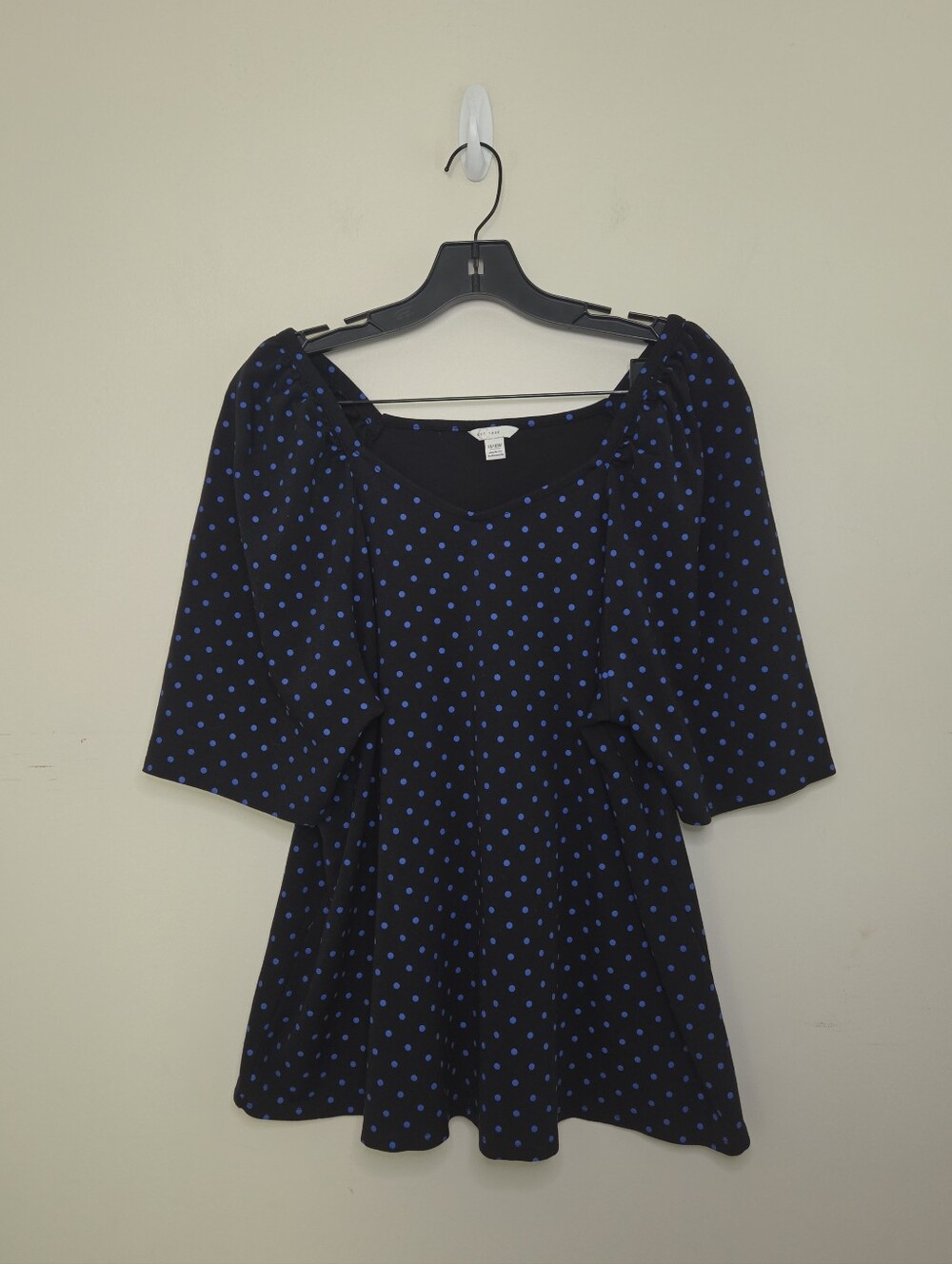 Women's Cato Blue Polka Dot Sweatheart Neckline Top Sz 14/16 W